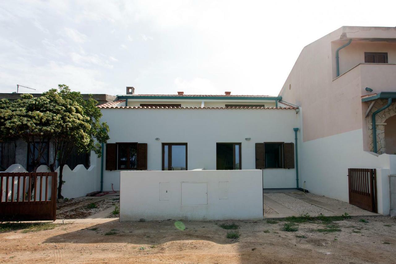 Sunshine Brand New Luxury House Villa Putzu Idu Ngoại thất bức ảnh