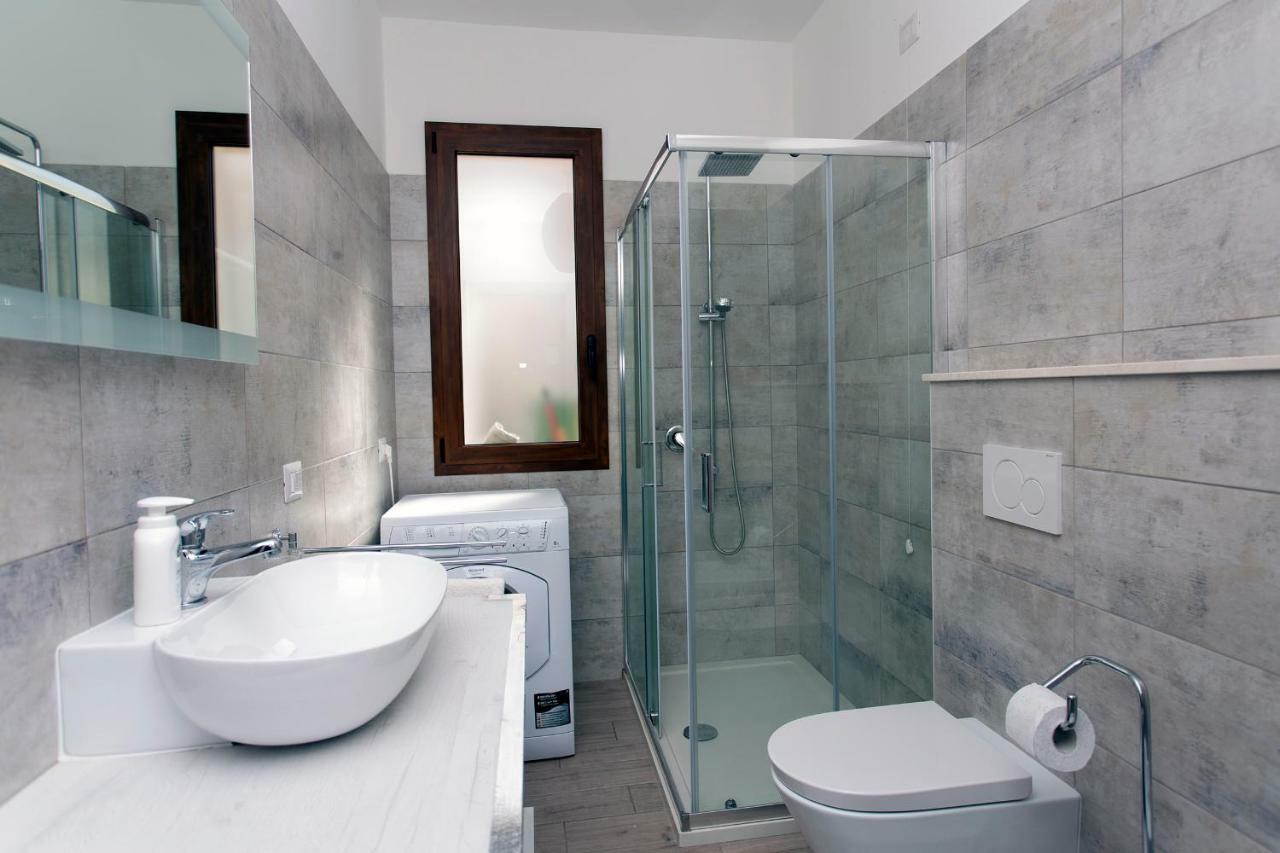 Sunshine Brand New Luxury House Villa Putzu Idu Ngoại thất bức ảnh